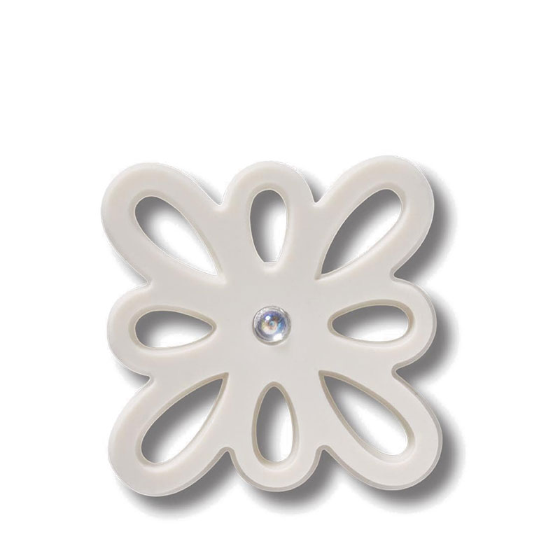 Crocs Cutout White Flower Jibbitz